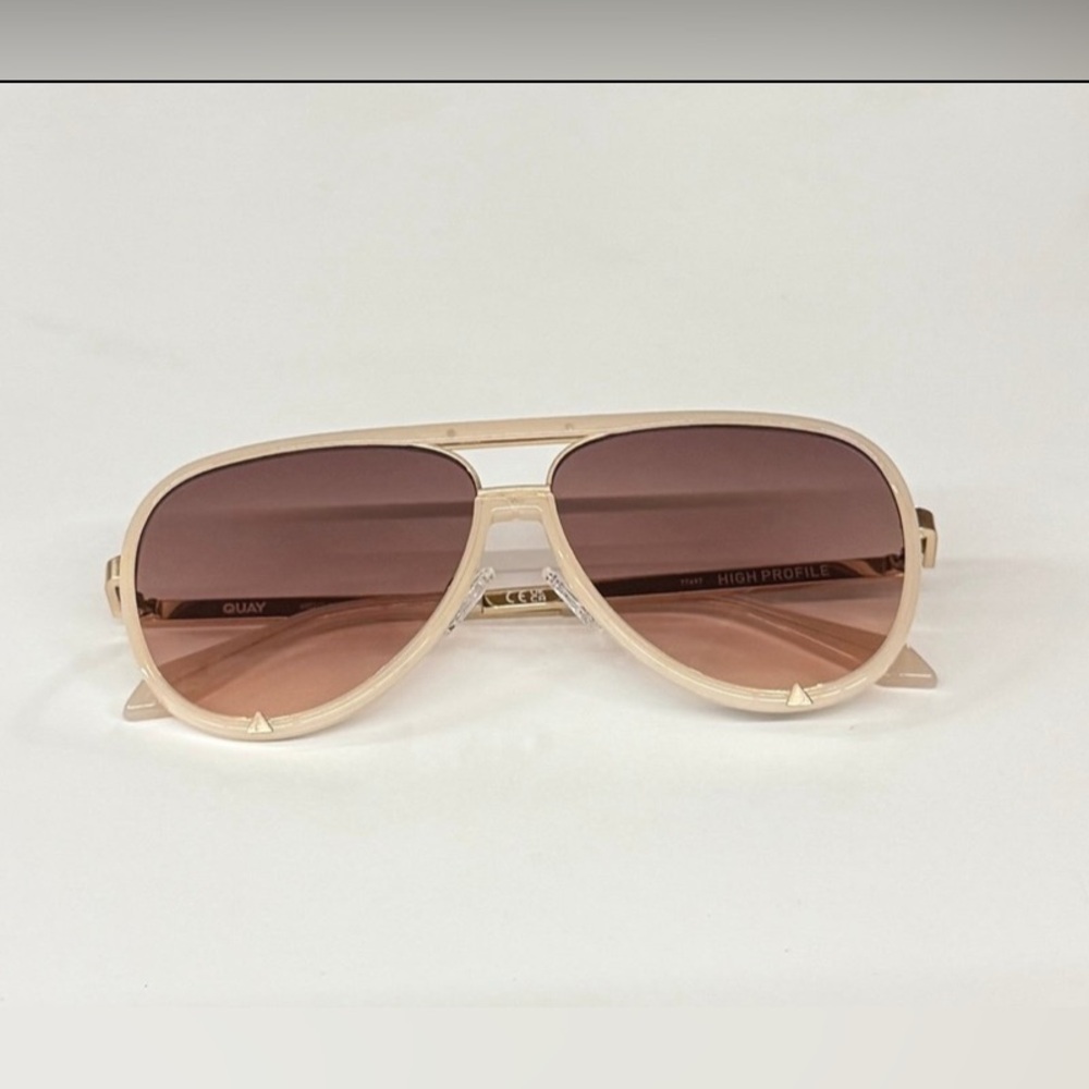 QUAY HIGH PROFILE Bone Frame / Brown Fawn Lens - Picture 7 of 9